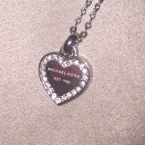MICHAEL KORS SILVER LOGO HEART PENDANT NECKLACE